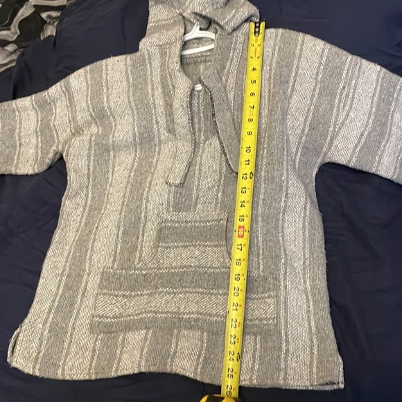 😊2lots/$15Authentic Mexican Poncho Med - Picture 3 of 5